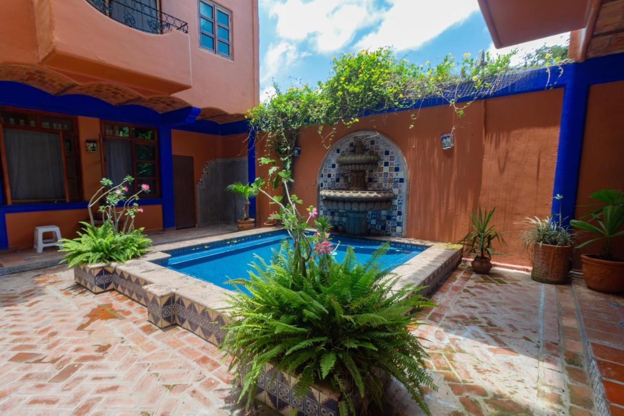 Posada Las Flores Los Ayala Bagian luar foto