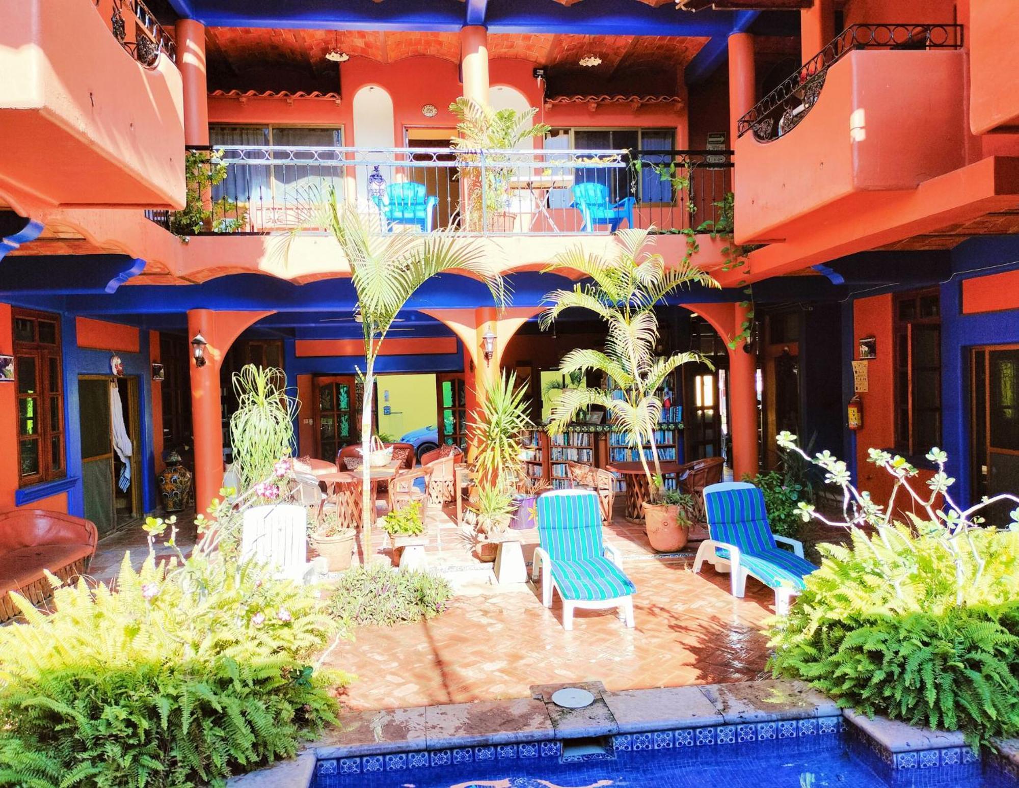 Posada Las Flores Los Ayala Bagian luar foto